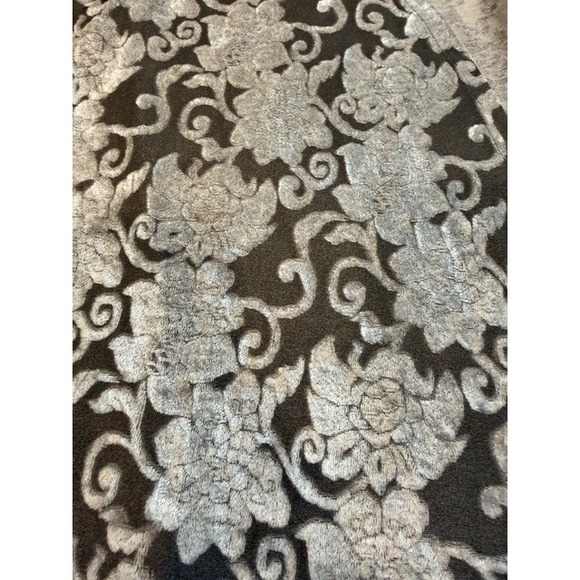 Knox Rose Womens Silver Metallic Floral Velvet Burnout Cardigan Size Medium EUC - Picture 5 of 9